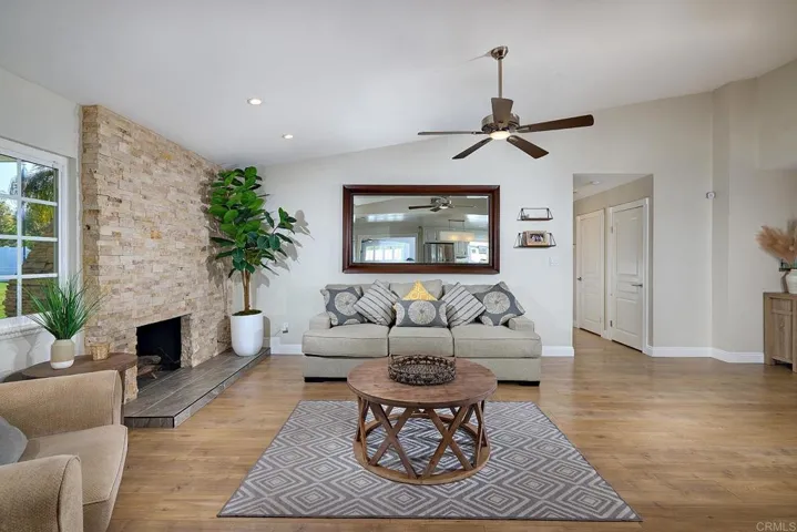 17942 Sun Knoll Drive, Yorba Linda, California 92886