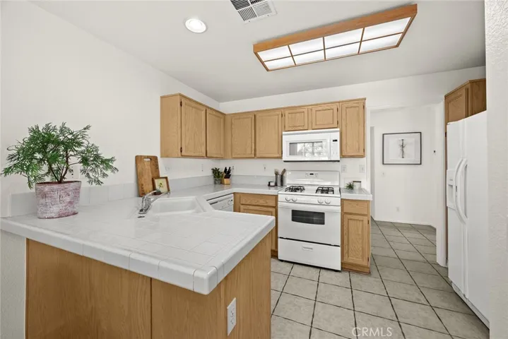 11273 Terra Vista Pkwy B, Rancho Cucamonga, California 91730