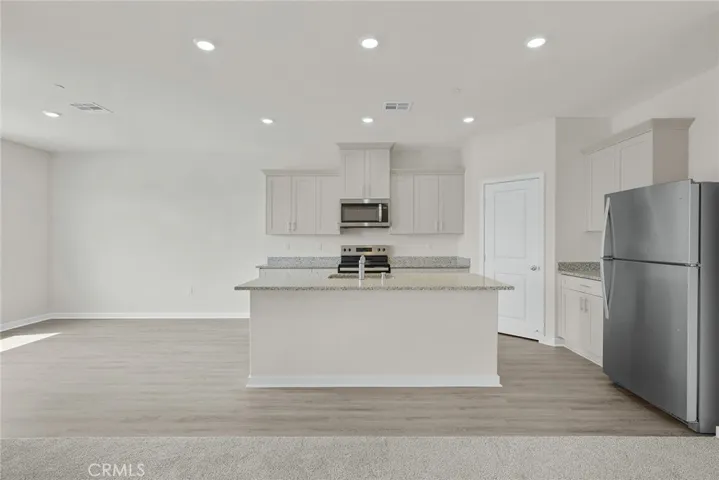 818 Longhorn Drive, San Jacinto, California 92582