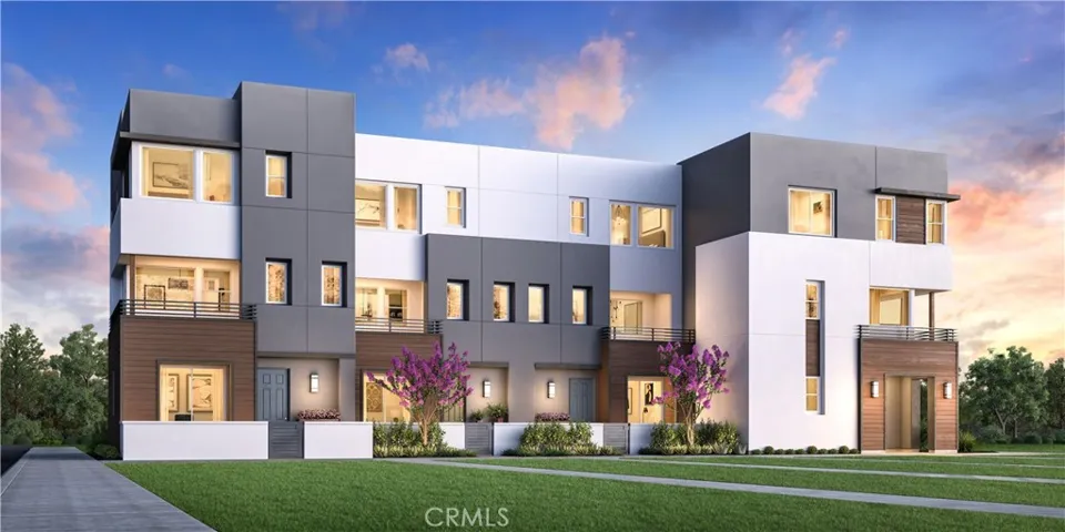 717 Lyon Community