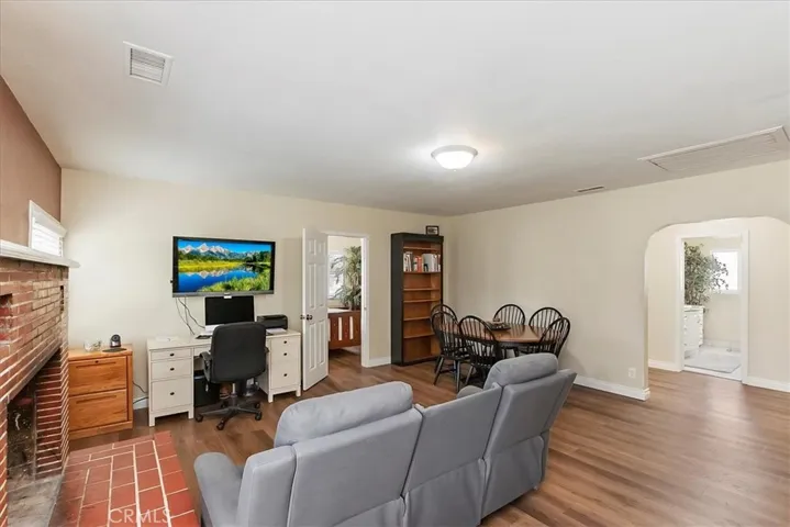 844 W Avenue L, Calimesa, California 92320