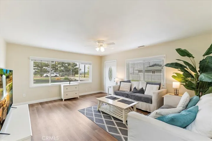 844 W Avenue L, Calimesa, California 92320