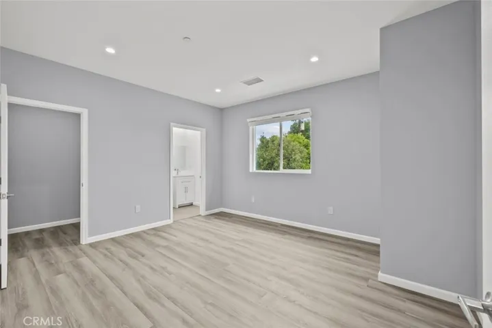 15834 Eccles Street, North Hills, California 91343