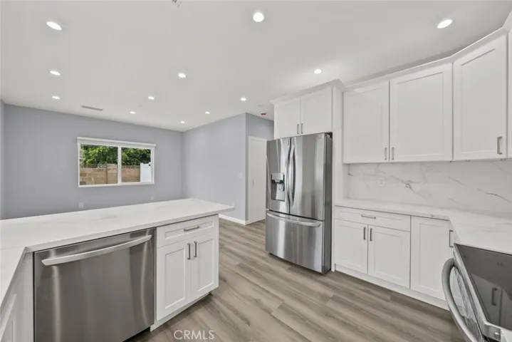 15834 Eccles Street, North Hills, California 91343