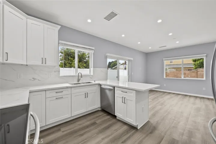 15834 Eccles Street, North Hills, California 91343