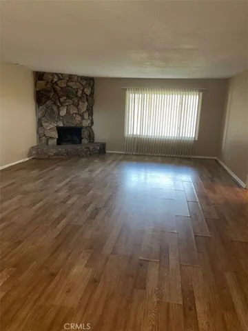 430 S Simpson Avenue, Hemet, California 92543