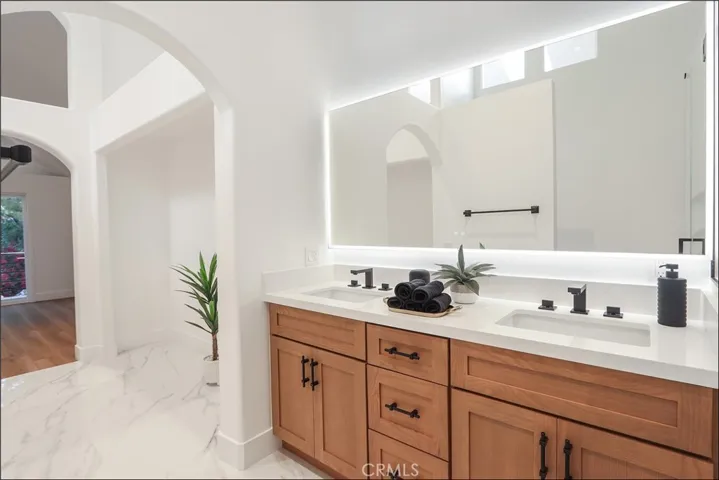 25 Medici, Aliso Viejo, California 92656