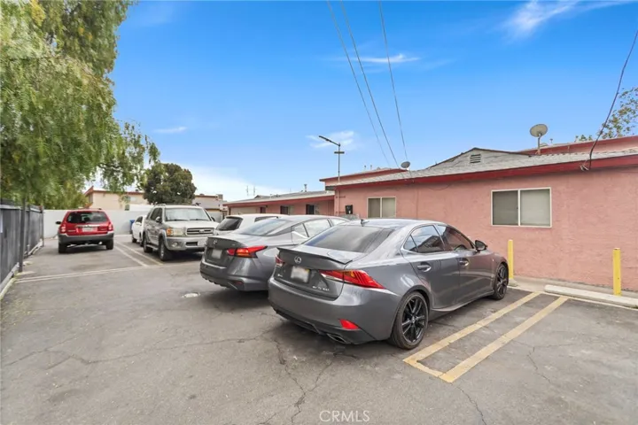 11966 Runnymede Street, North Hollywood, California 91605