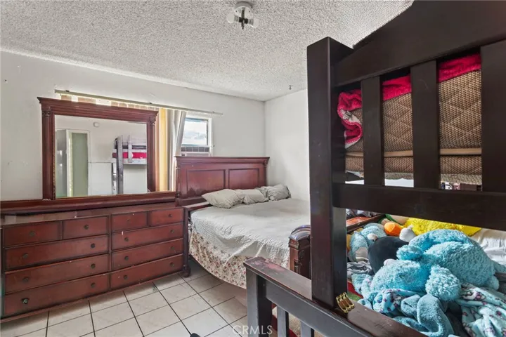 11966 Runnymede Street, North Hollywood, California 91605