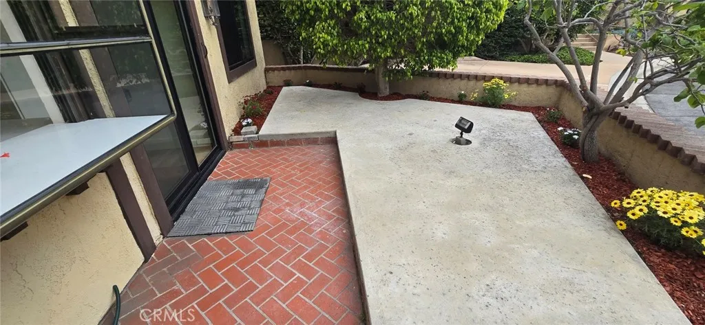 1364 Park Plaza Drive, Long Beach, California 90804 home-pic-42