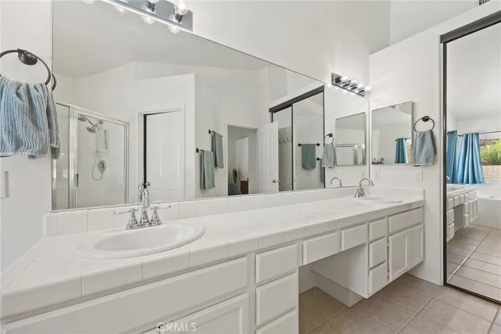 12471 Kokomo Way, Victorville, California 92392