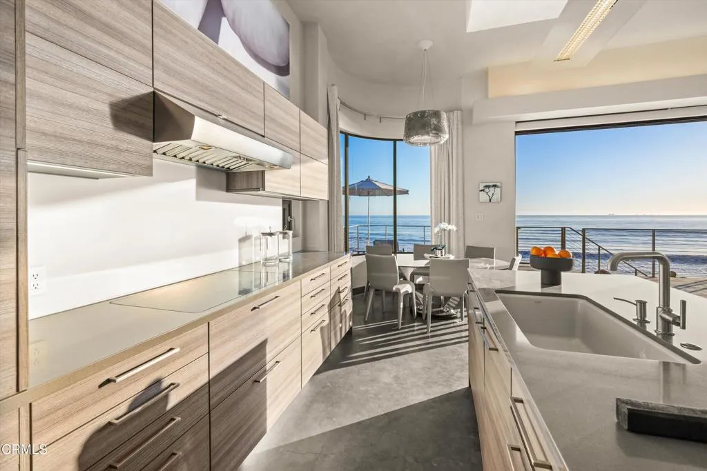 6768 Breakers Way, Ventura, California 93001 home-pic-6