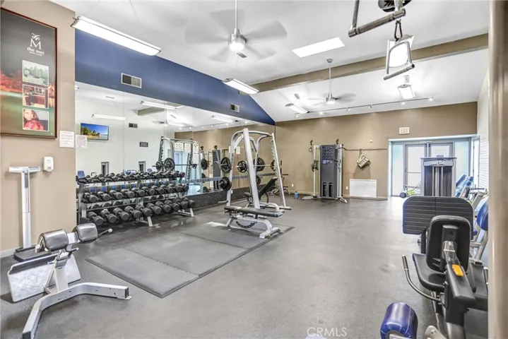 21550 Burbank Boulevard 114, Woodland Hills, California 91367