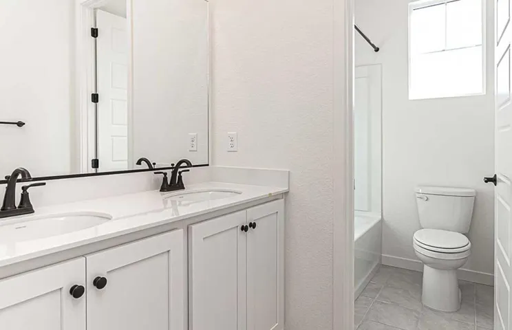16041 Testarossa Street, Lathrop, California 95330