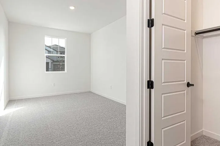 16041 Testarossa Street, Lathrop, California 95330