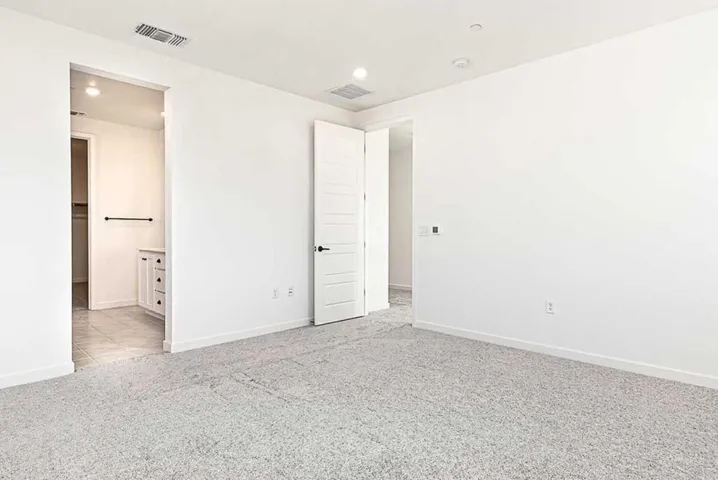 16041 Testarossa Street, Lathrop, California 95330