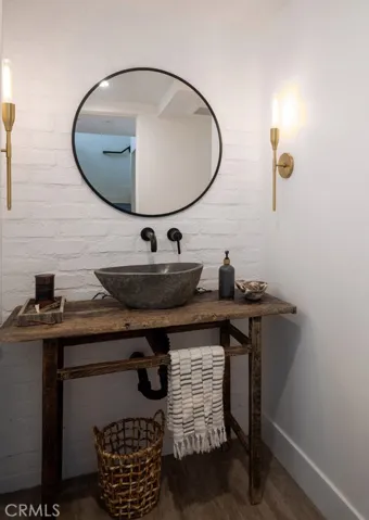 617 Poppy Avenue, Corona Del Mar, California 92625