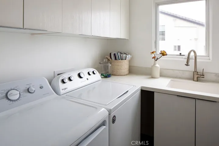 617 Poppy Avenue, Corona Del Mar, California 92625
