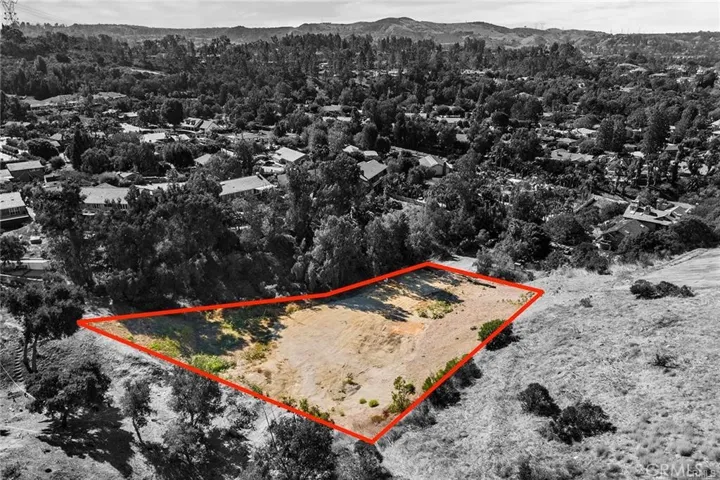 7583 Country Hill Lane, Anaheim Hills, California 92808