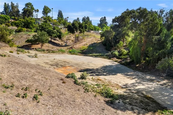 7583 Country Hill Lane, Anaheim Hills, California 92808