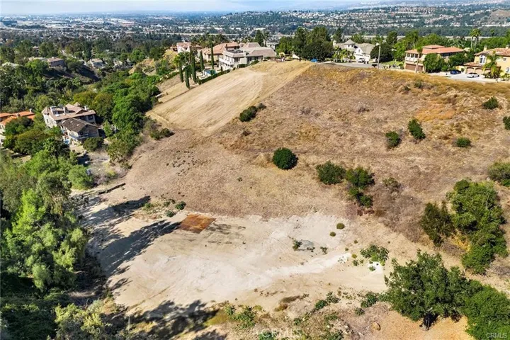 7583 Country Hill Lane, Anaheim Hills, California 92808