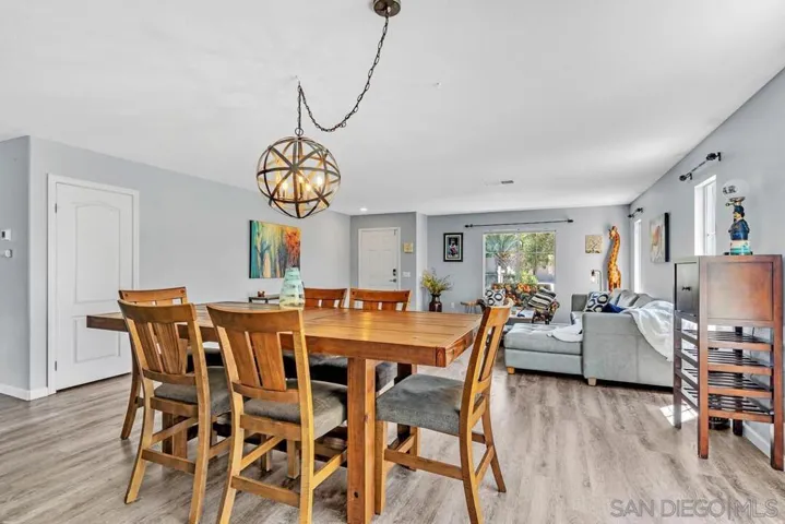 4252 Alta Vista Court, Oceanside, California 92057