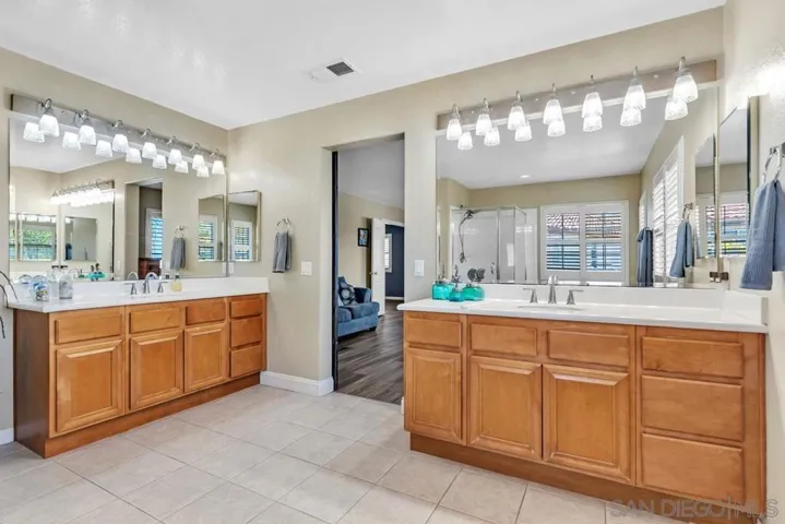 4252 Alta Vista Court, Oceanside, California 92057
