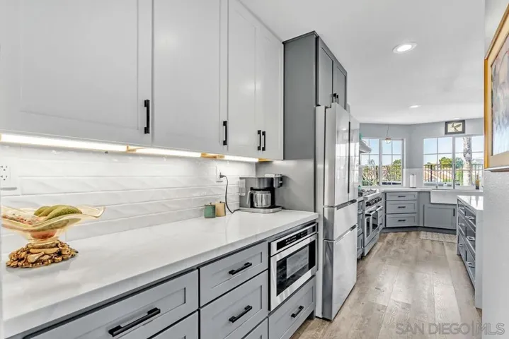 4252 Alta Vista Court, Oceanside, California 92057
