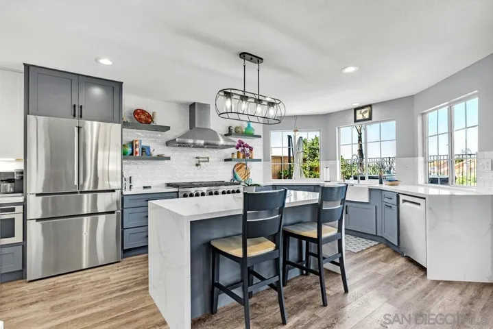 4252 Alta Vista Court, Oceanside, California 92057