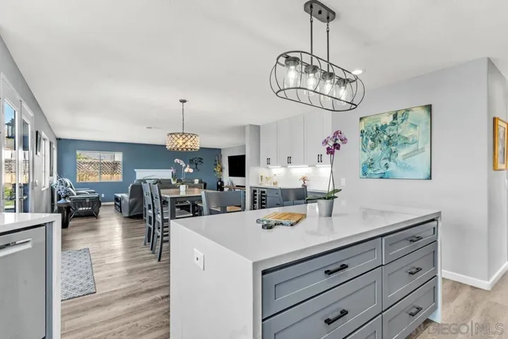 4252 Alta Vista Court, Oceanside, California 92057