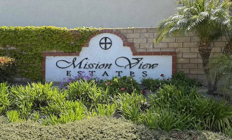 4252 Alta Vista Court, Oceanside, California 92057