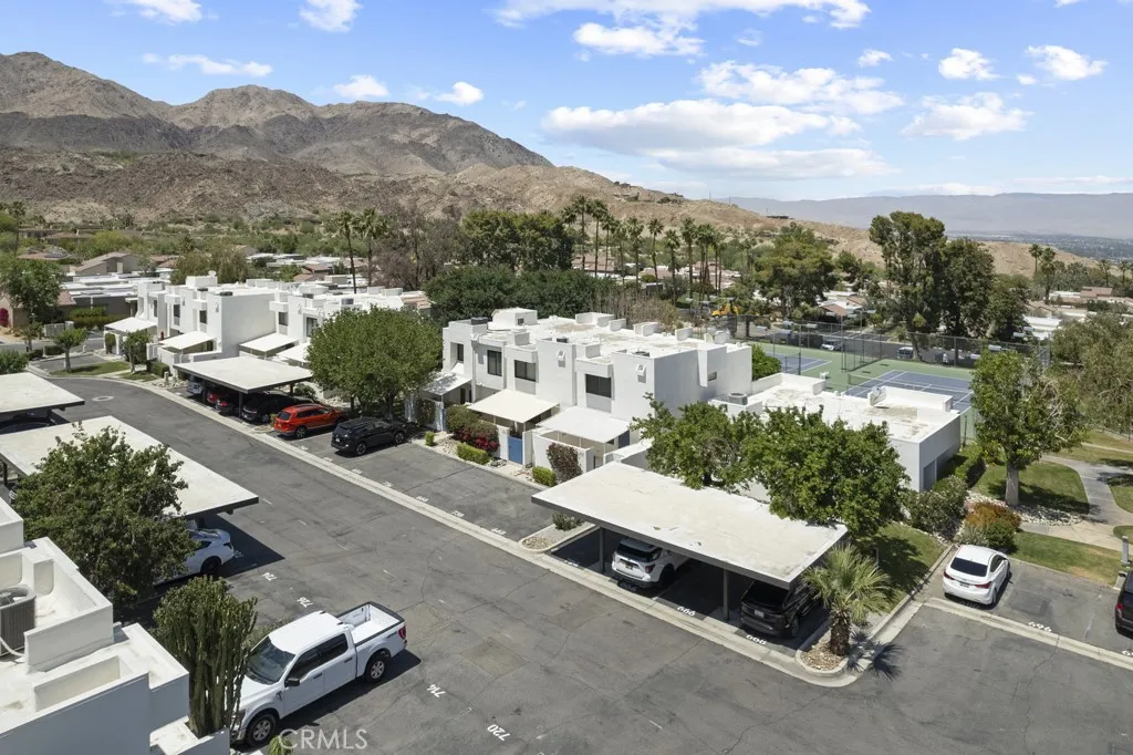 48668 Desert Flower Drive, Palm Desert, California 92260 home-pic-46