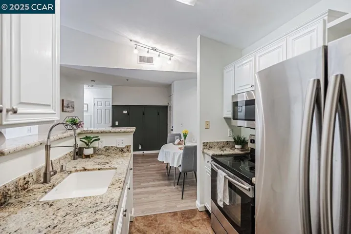 1450 Bel Air Drive 310, Concord, California 94521-2882