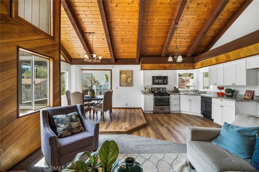 325 Greenspot Road, Big Bear City, California 92314 home-pic-20