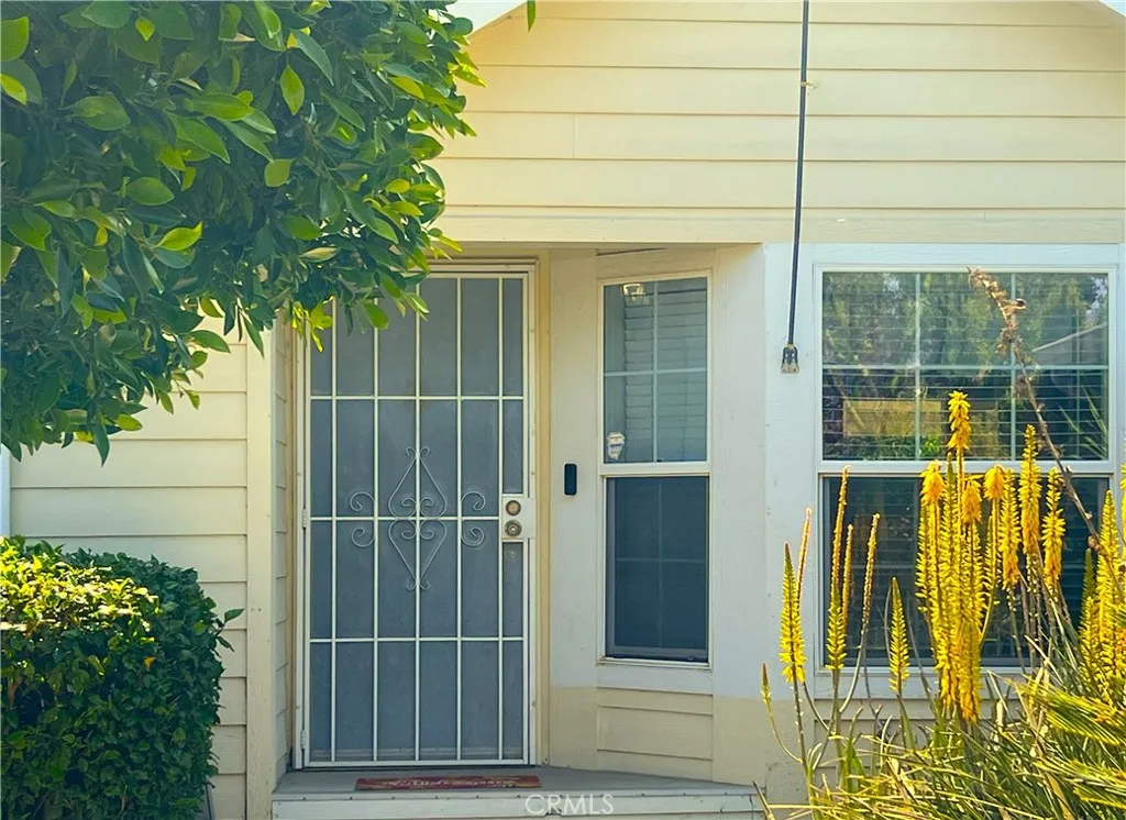 31768 Via Verde, Lake Elsinore, California 92530 home-pic-3