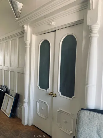 Double door to master bedroom