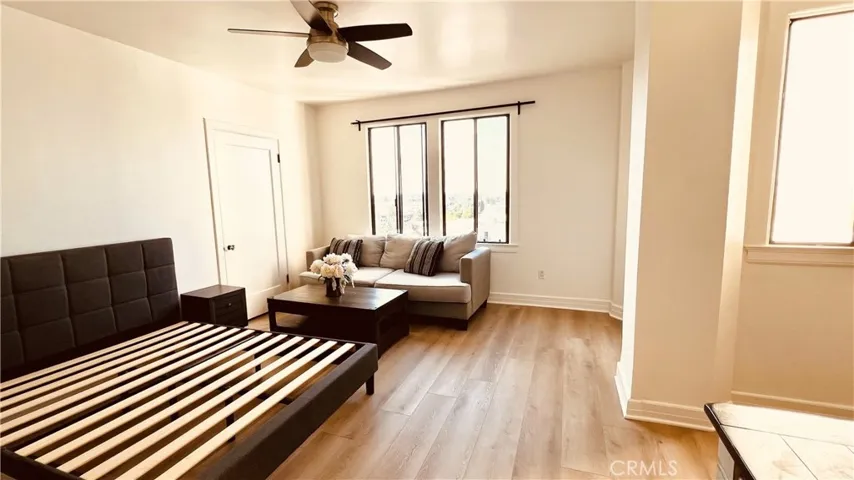 315 W 3rd Street 711, Long Beach, California 90802
