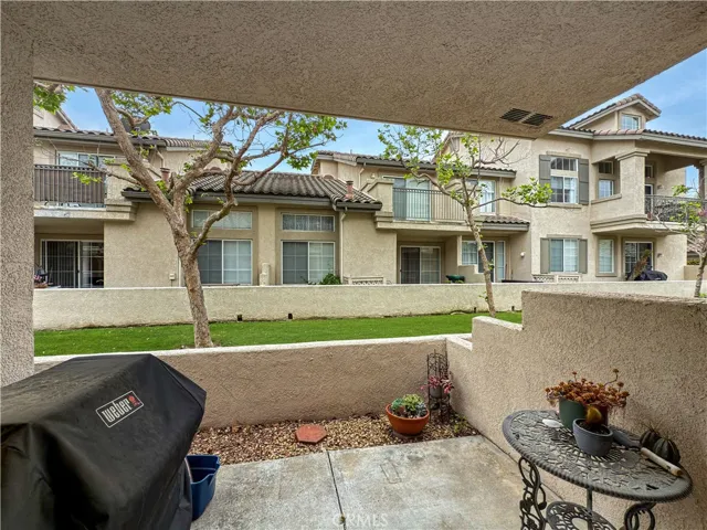 8060 E Treeview Court, Anaheim Hills, California 92808