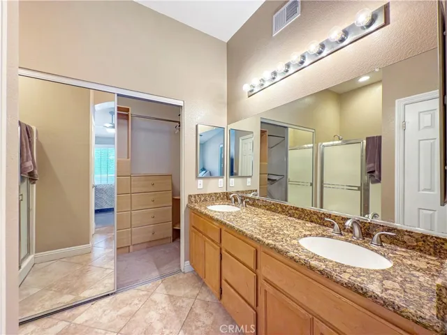 8060 E Treeview Court, Anaheim Hills, California 92808