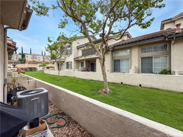 8060 E Treeview Court, Anaheim Hills, California 92808