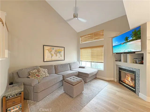 8060 E Treeview Court, Anaheim Hills, California 92808