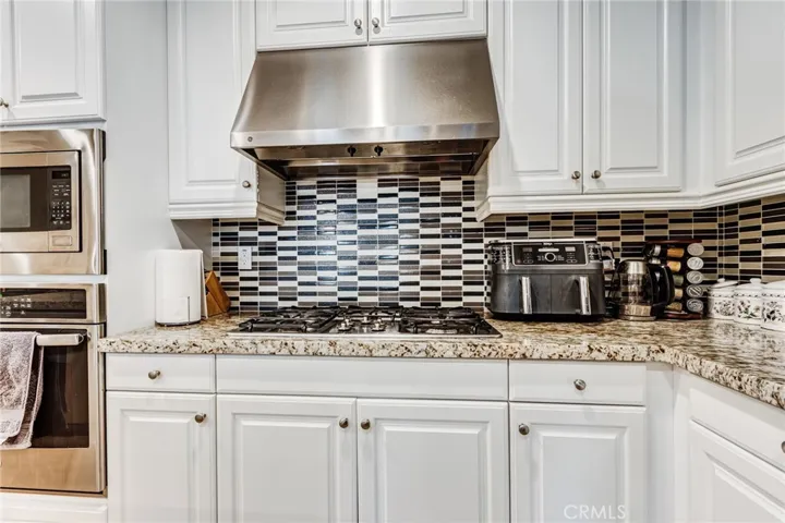 18067 Burke Lane, Yorba Linda, California 92886