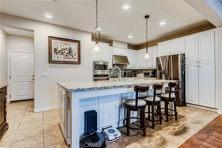 18067 Burke Lane, Yorba Linda, California 92886