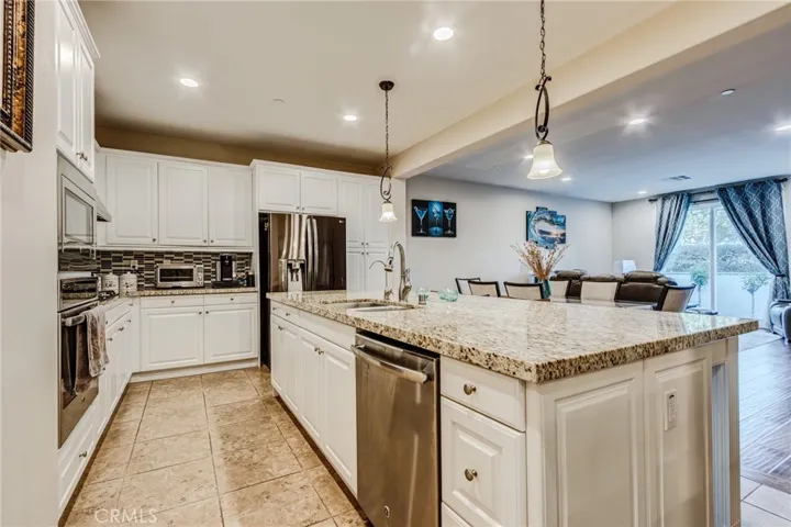 18067 Burke Lane, Yorba Linda, California 92886