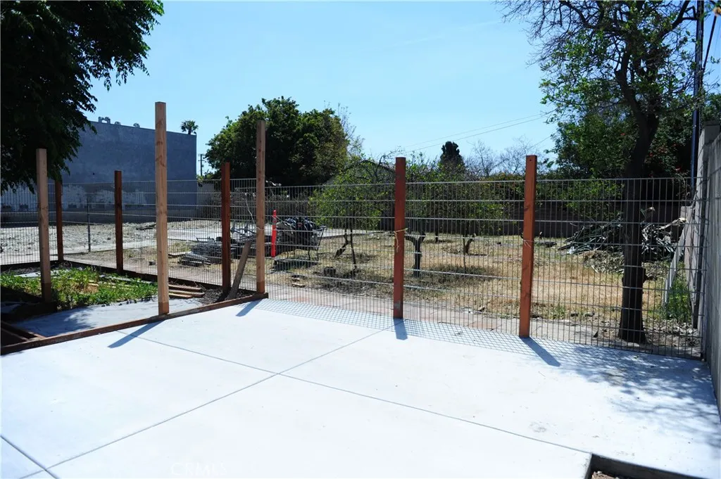 4518 W 1st Street, Santa Ana, California 92703 home-pic-1