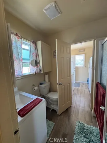 Master Bathroom Unit A