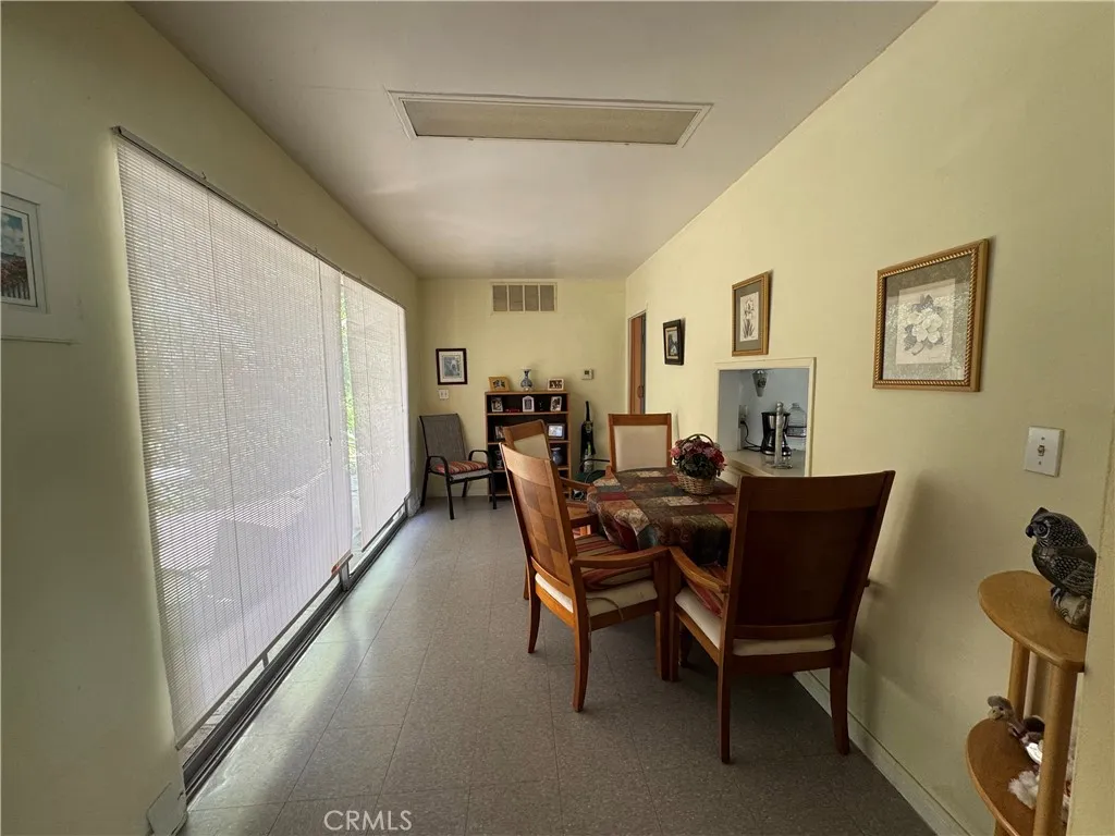 4922 Lowell Avenue, Glendale, California 91214 home-pic-18