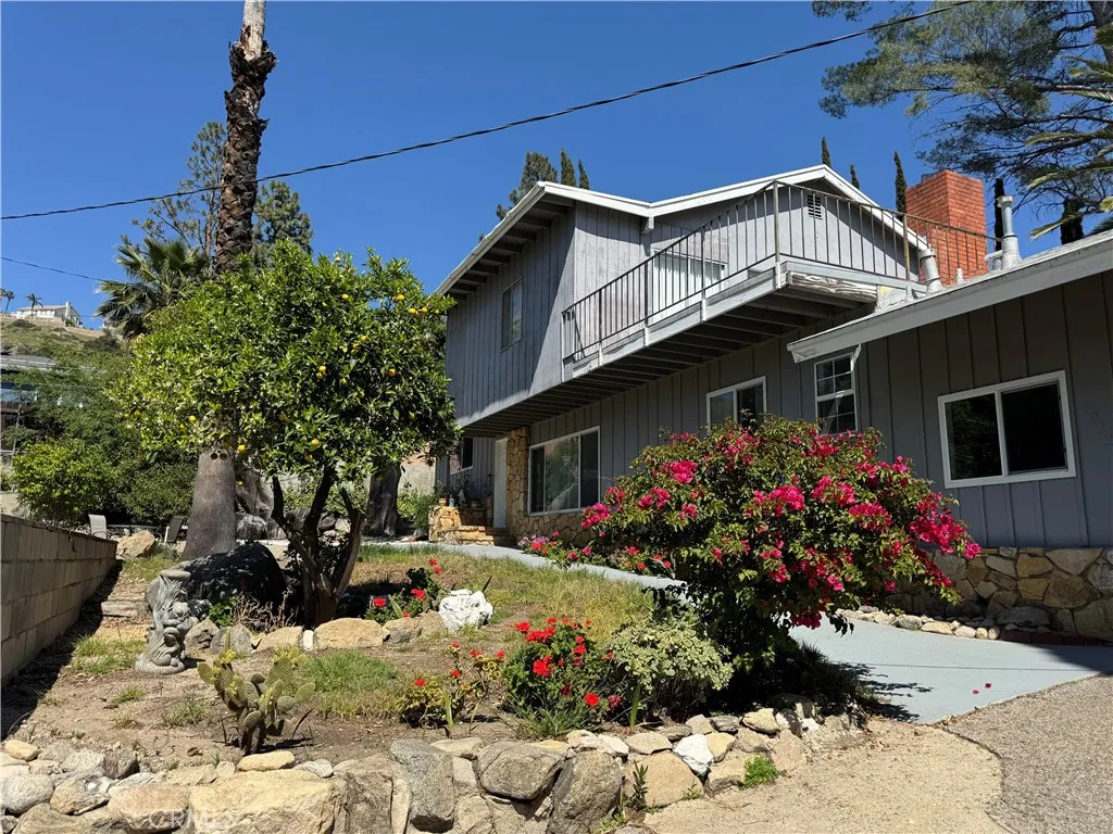 4922 Lowell Avenue, Glendale, California 91214 home-pic-23