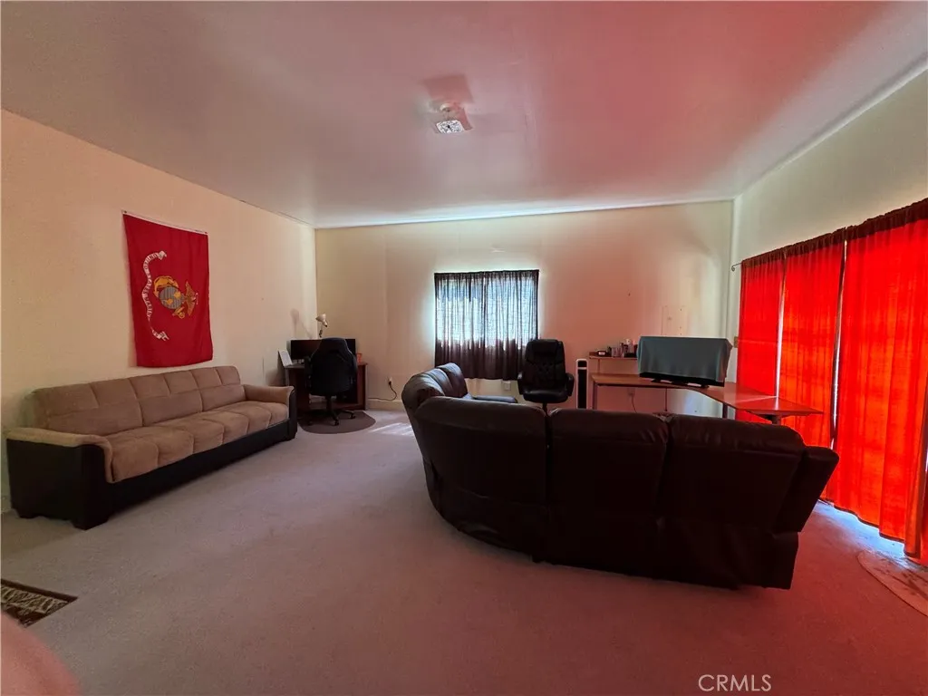 4922 Lowell Avenue, Glendale, California 91214 home-pic-13