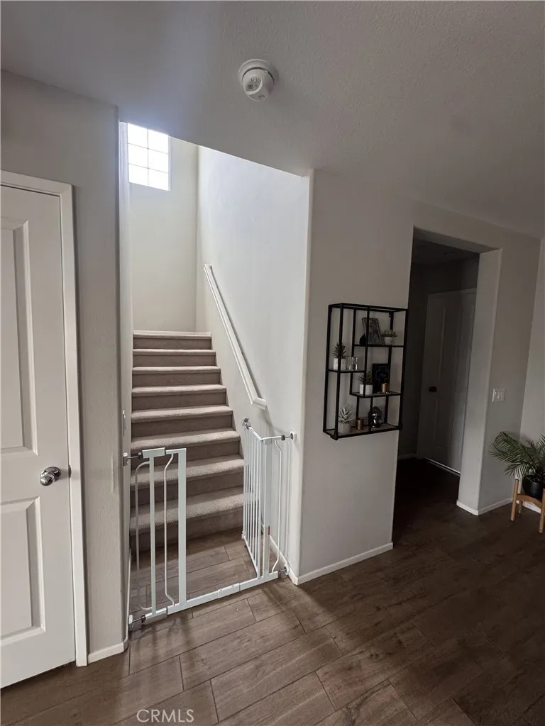 691 Black Cherry Street, San Jacinto, California 92582 home-pic-13